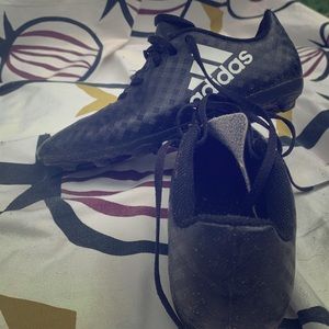 Black Adidas Youth Soccer Cleats. Big Boy,Size 3.